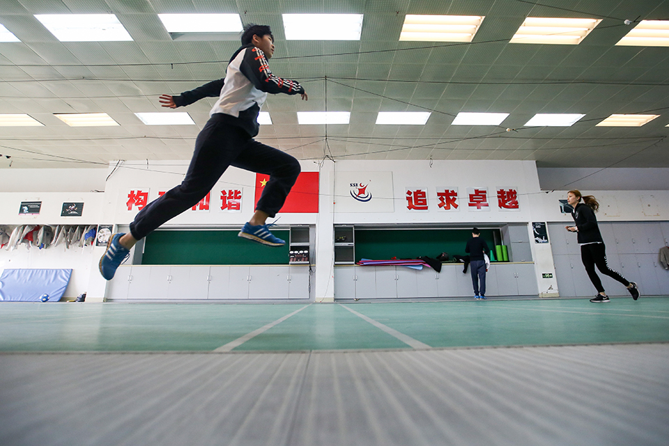 每一次训练，都离不开充分的热身活动