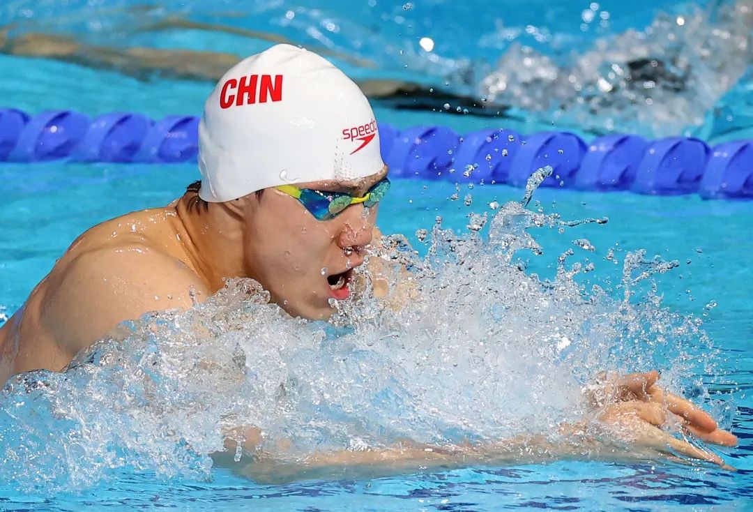 10游泳.jpg 10游泳.jpg